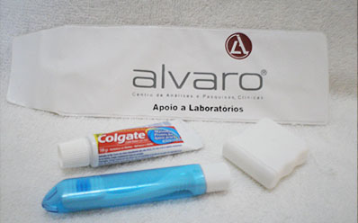Kit de Higiene Bucal com Colgate